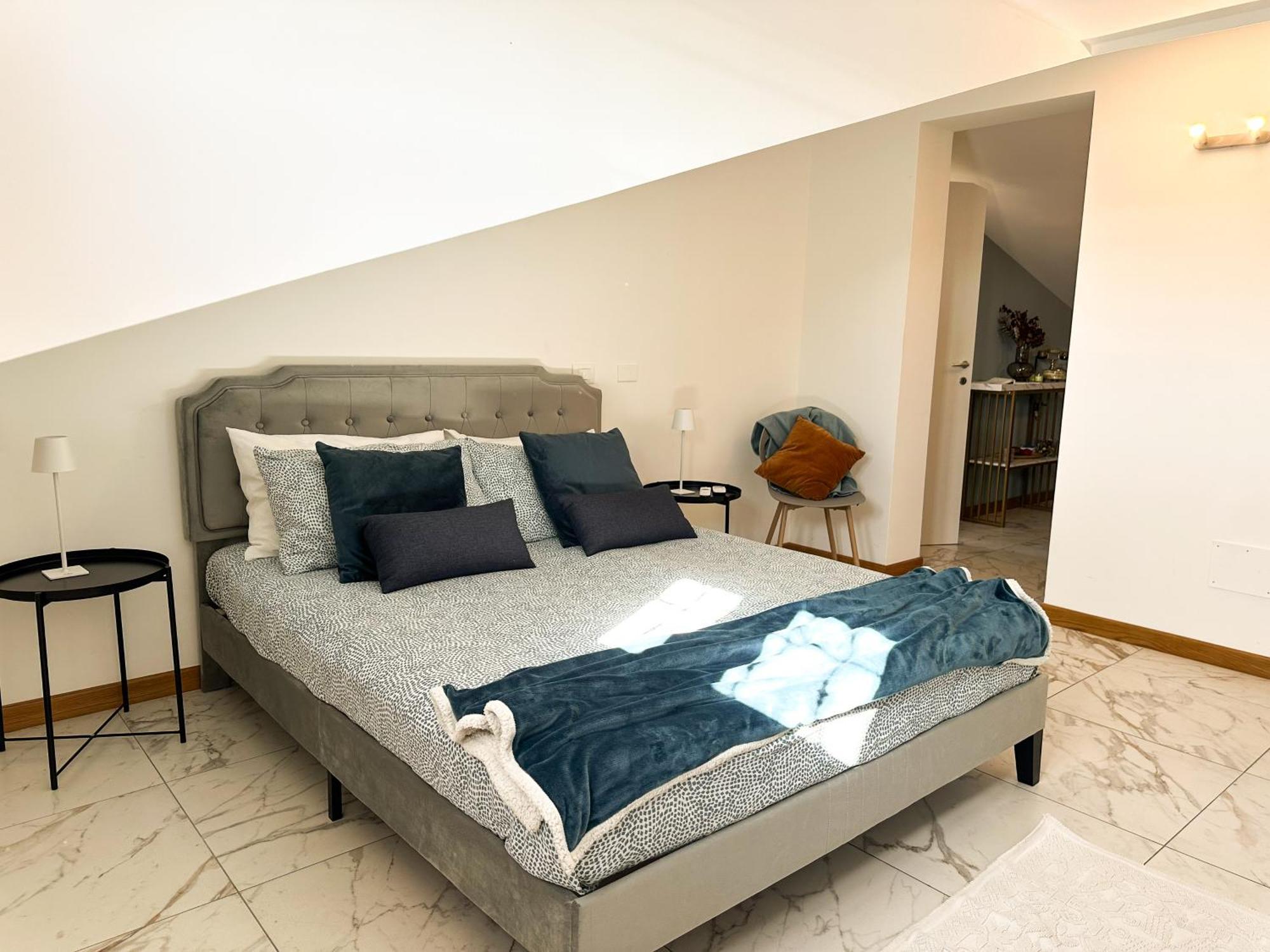 Carolas Luxury House Φιουμιτσίνο Εξωτερικό φωτογραφία