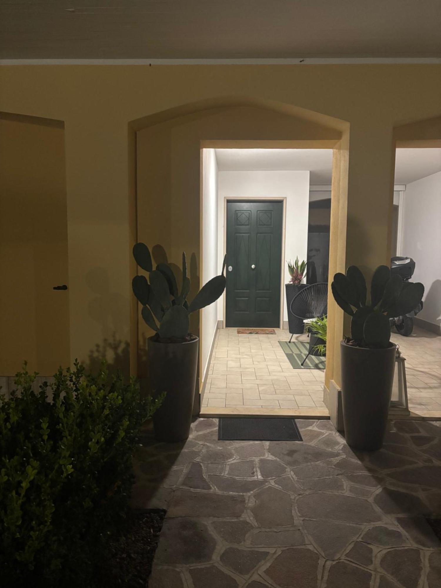 Carolas Luxury House Φιουμιτσίνο Εξωτερικό φωτογραφία