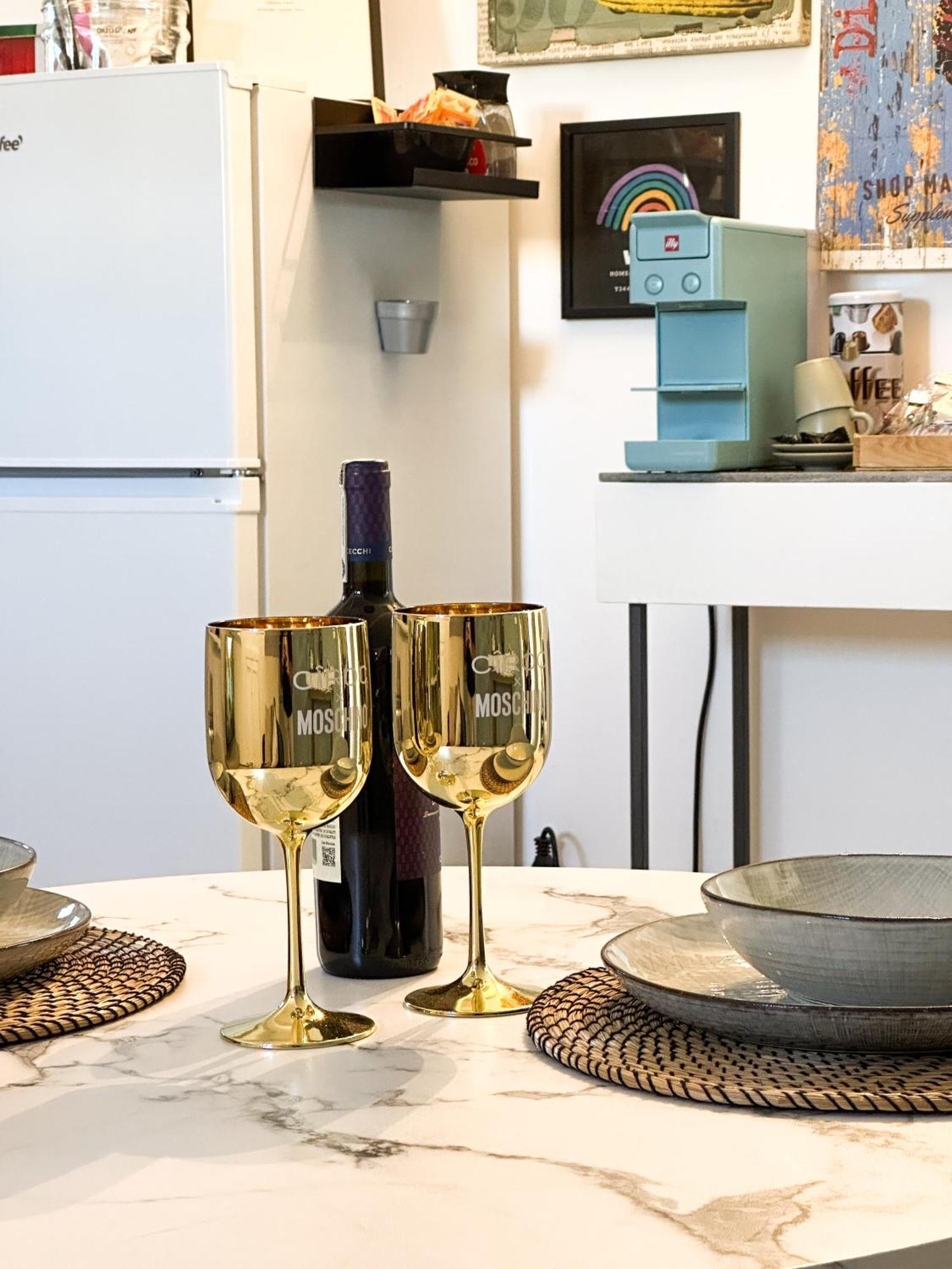 Carolas Luxury House Φιουμιτσίνο Εξωτερικό φωτογραφία